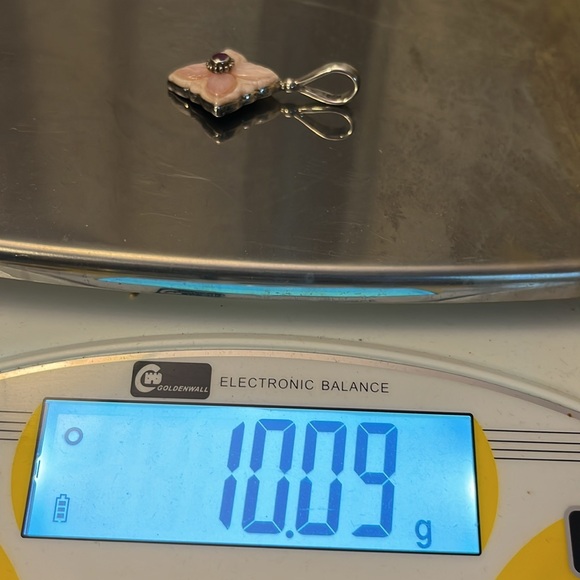 Sajen mother of pearl and ruby sterling silver pendant, 2 in, 10 grams, signed - Picture 9 of 9